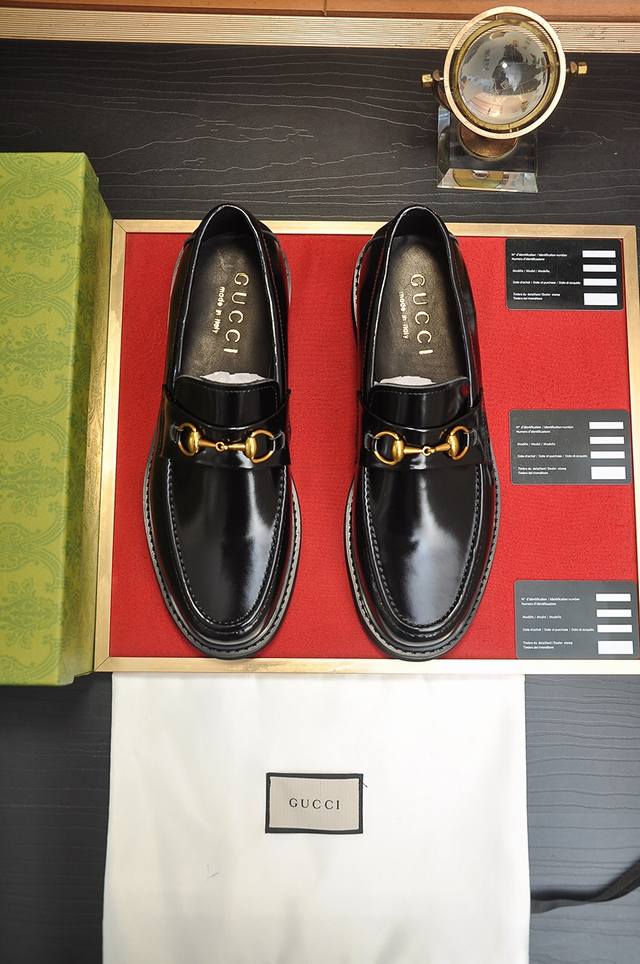 Factory price P Italy's top luxury men's shoes giant Gucci, full cowhide lining