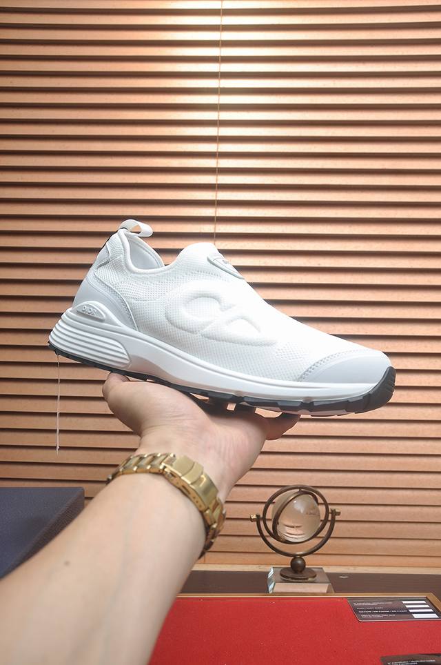 Factory price Pp: Top original Brand: Dior Standard size: Men's size 38-44 45 C