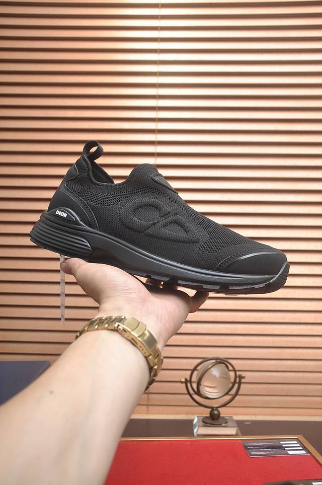 Factory price Pp: Top original Brand: Dior Standard size: Men's size 38-44 45 C