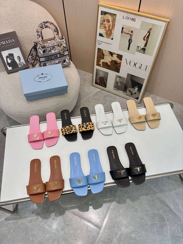 Pujia 2025. Code: 35-43. Factory price P leather sole plus 40 DDD
