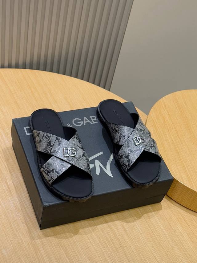 D&G calfskin men's slippers - As a symbol of exquisite craftsmanship and exquisi