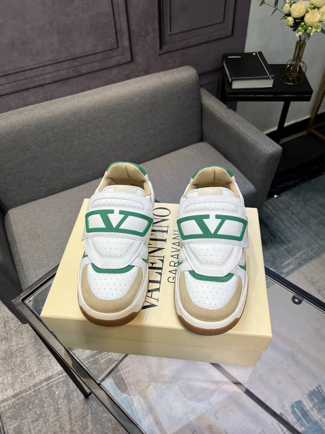 Exclusive real shot of the top version Valenti*Hua Lun*25Ss popular casual spor