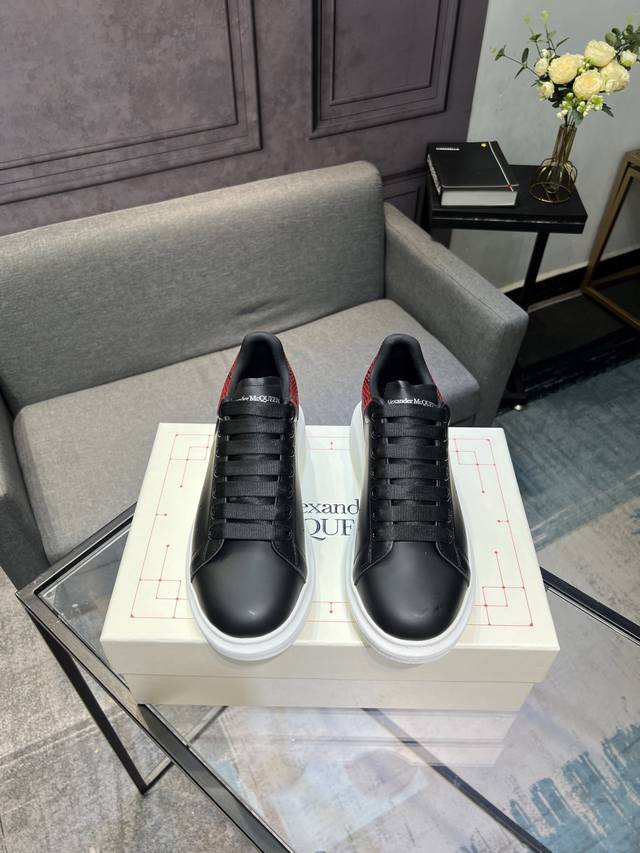 Alexander Mcqueen authentic demolition 1:1 top McQueen original leather material