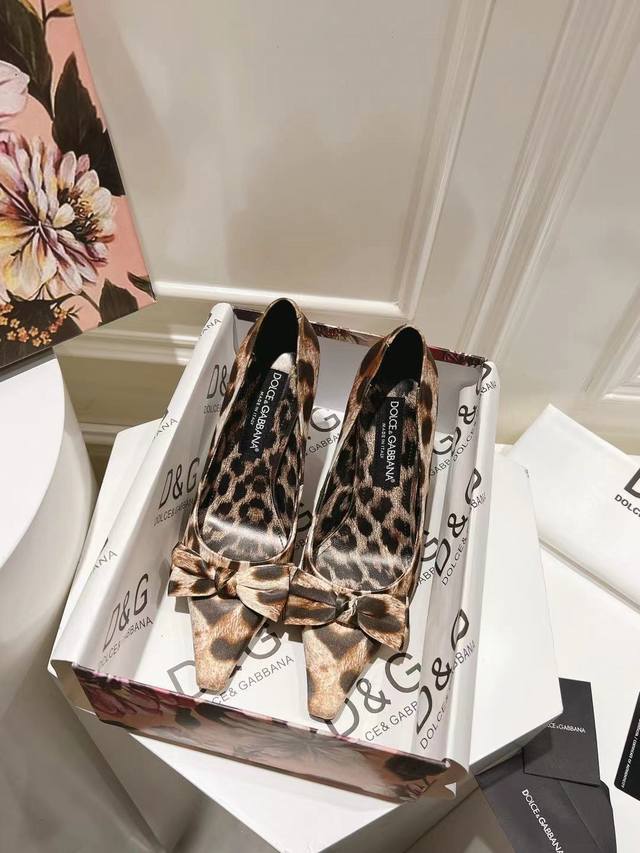 Original material, leather outsole, sheepskin insole, 35-42 sizes, two heel hei