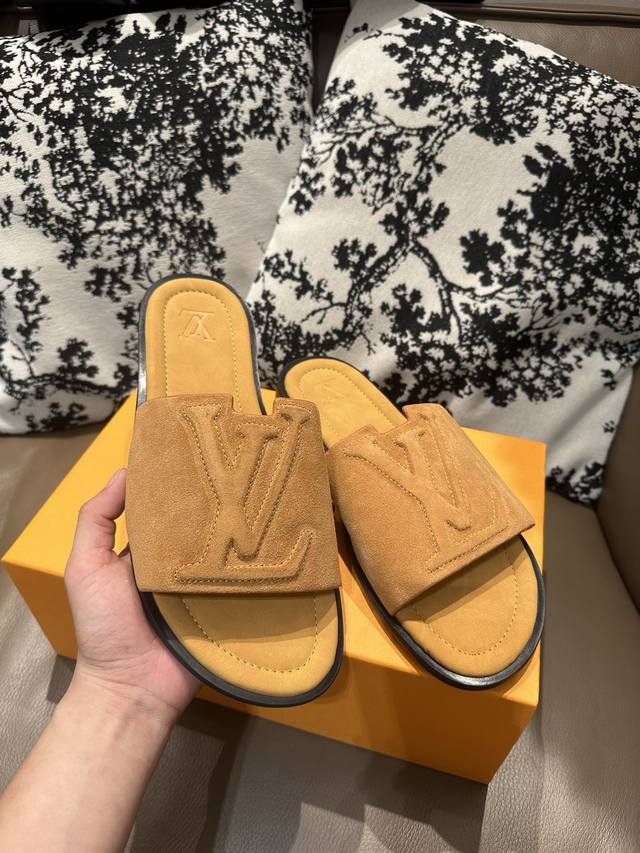 Lv new style, full cowhide leather surface, cowhide leather lining, cowhide foot
