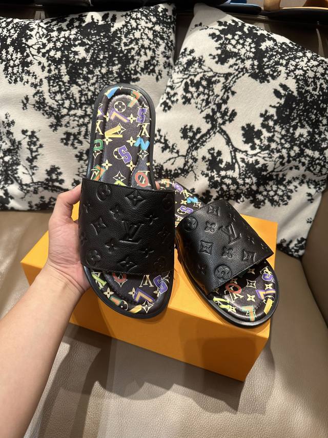 Lv new model, full cowhide upper and cowhide lining, cowhide pads, size 36-46 DD