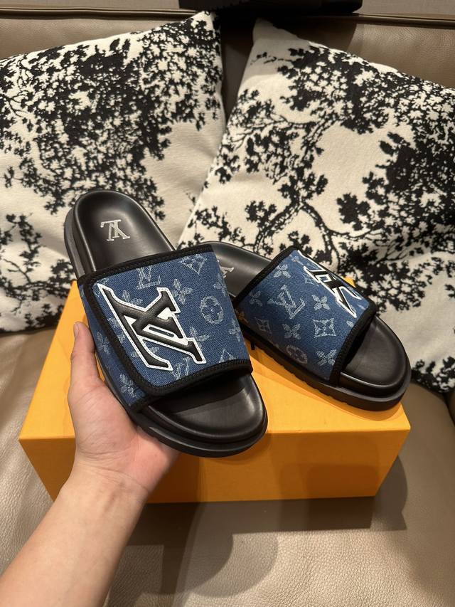 Lv Velcro cherry, cowhide top, sheepskin lining, size 36-46 DDD