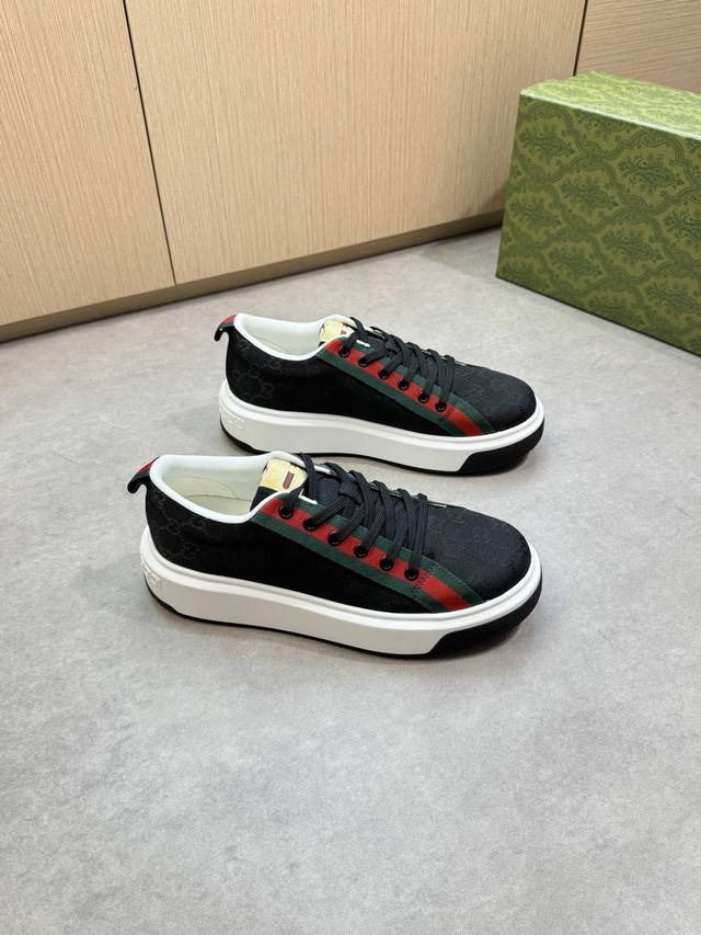 Gucci -High-end quality original casual sports shoes -Upper: brand totem cloth,