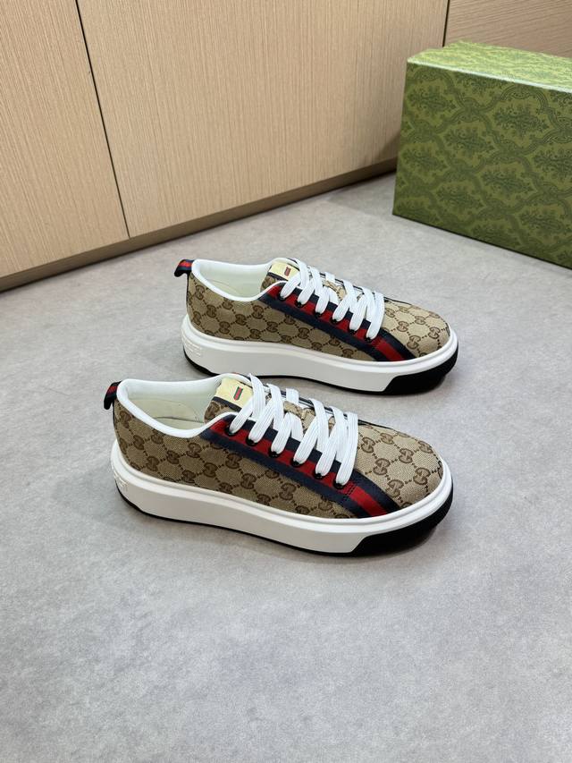 Gucci -High-end quality original casual sports shoes -Upper: brand totem cloth,