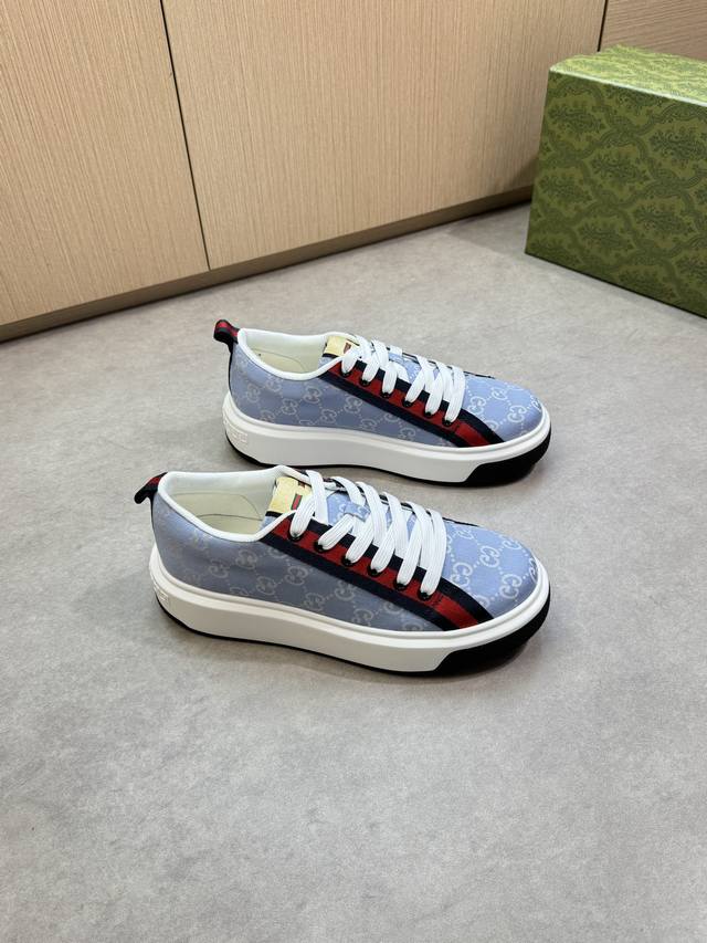 Gucci -High-end quality original casual sports shoes -Upper: brand totem cloth,