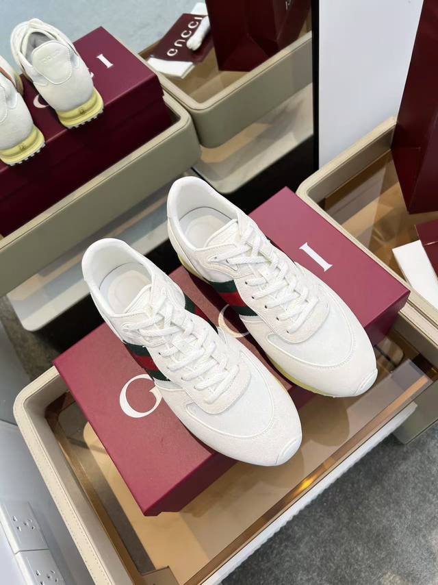 Gucci Gucci men's new Forrest Gump sneakers are lightweight, comfortable and ver