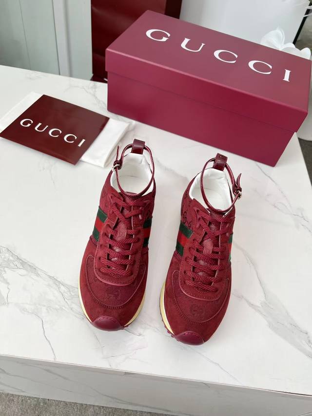 Gucci Gucci women's new Forrest Gump sneakers are lightweight, comfortable and v
