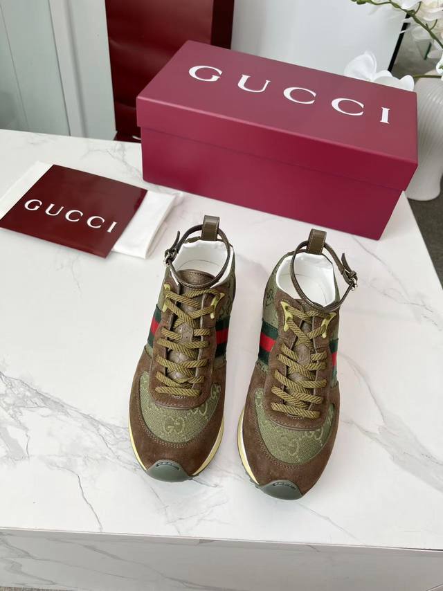 Gucci Gucci women's new Forrest Gump sneakers are lightweight, comfortable and v