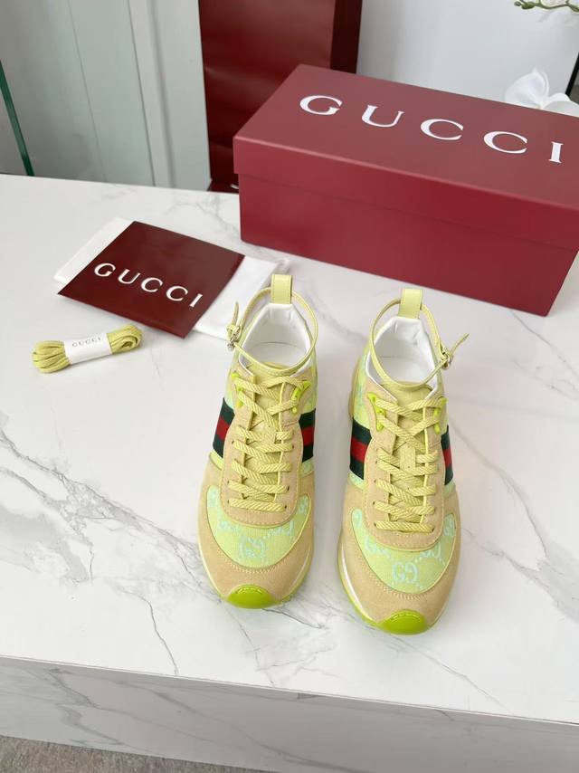 Gucci Gucci women's new Forrest Gump sneakers are lightweight, comfortable and v