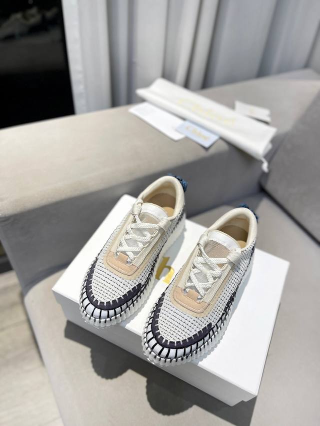 Spring and Summer Chloe Nama Sneaker Rainbow Series Sports Shoes, the same styl