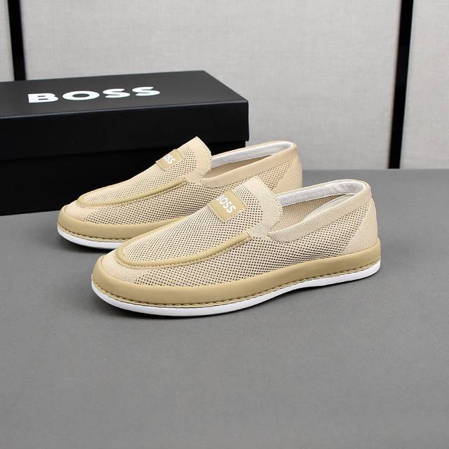 Boss breathable flying woven shoes, the upper is made of high-density flying wov