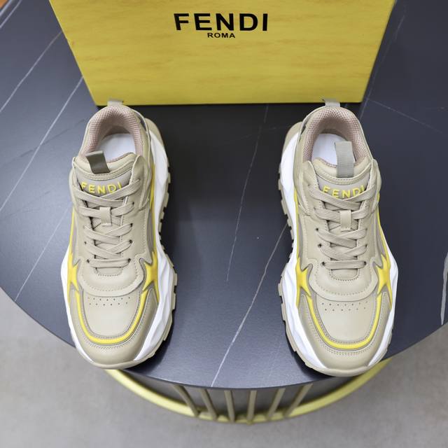 Factory Price Pp: Brand: Fendi Standard size: 39-44 45 Customized Grade: Same a