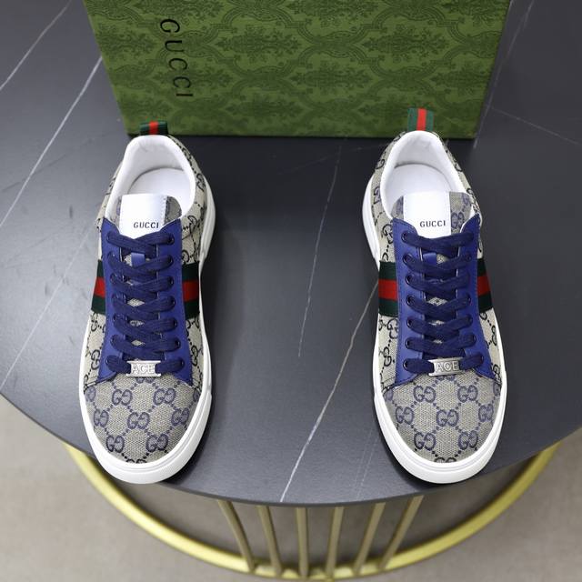 Factory Price Pp: Brand: Gucci Standard size: 38-44 45 Customized Grade: Same a