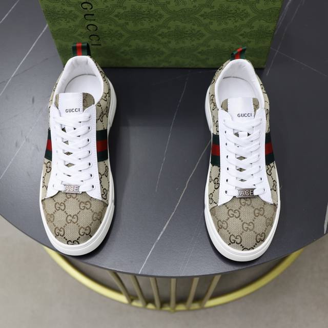 Factory Price Pp: Brand: Gucci Standard size: 38-44 45 Customized Grade: Same a