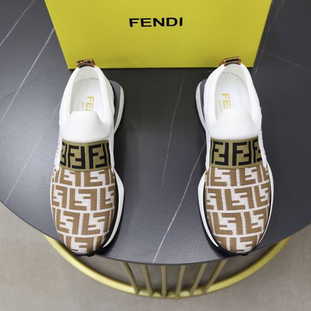 Factory Price Pp: Brand: Fendi Standard Size: 38-44 45 Customized Grade: Same a