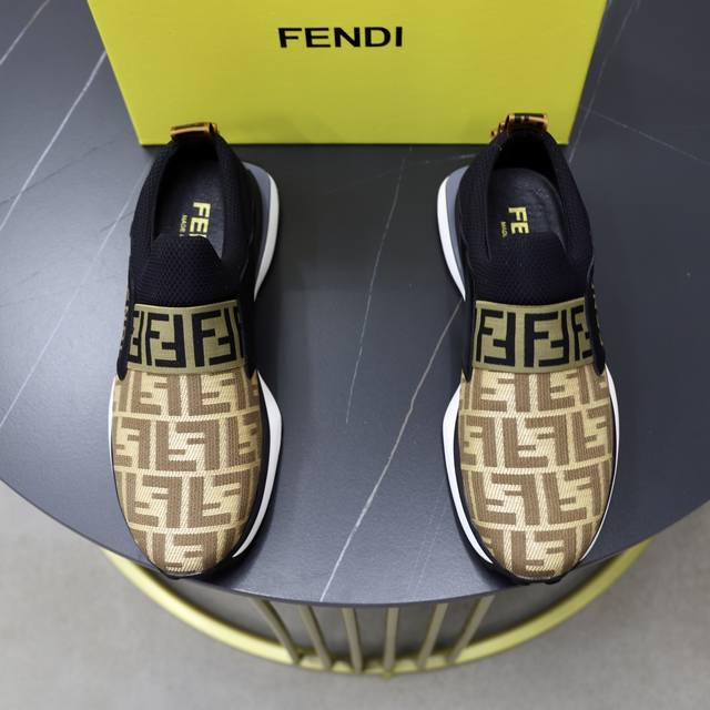 Factory Price Pp: Brand: Fendi Standard size: 38-44 45 Customized Grade: Same a
