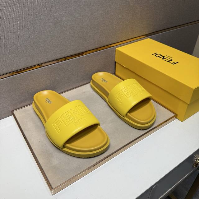 Factory price Pp Fen~ Men's casual slippers 2025Z counter simultaneous sale Siz