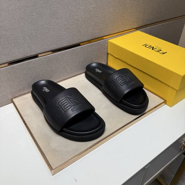 Factory price Pp Fen~ Men's casual slippers 2025Z counter simultaneous sale Siz