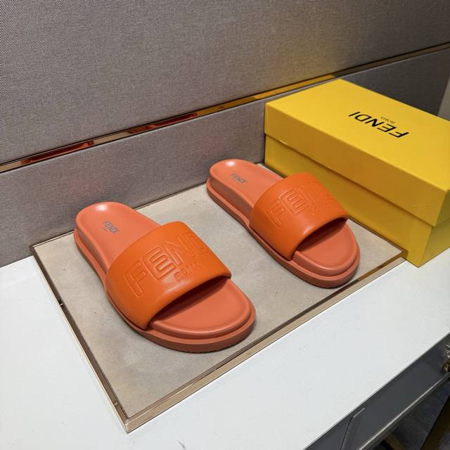 Factory price Pp Fen~ Men's casual slippers 2025Z counter simultaneous sale Siz
