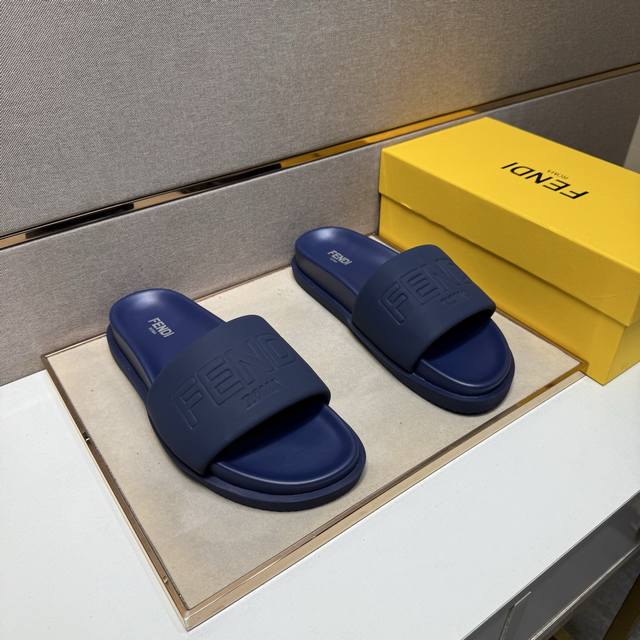 Factory price Pp Fen~ Men's casual slippers 2025Z counter simultaneous sale Siz