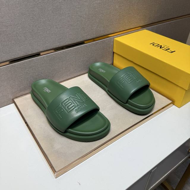 Factory price Pp Fen~ Men's casual slippers 2025Z counter simultaneous sale Siz