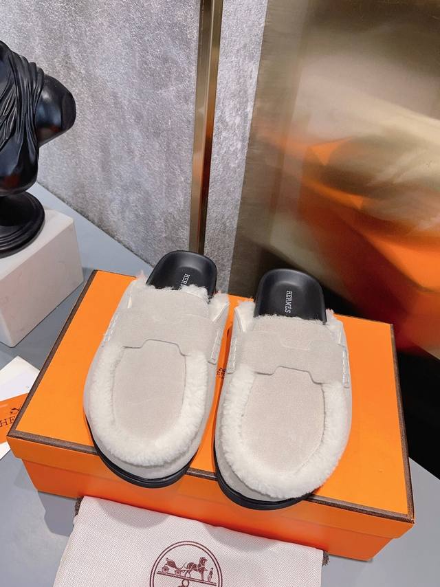 Actual Price: Top luxury version of Hermes cute half-slippers. Classic family la