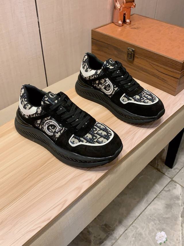 New Style: Factory Price Dior* Latest Hot Style Casual Shoes, Top Brand Luxury