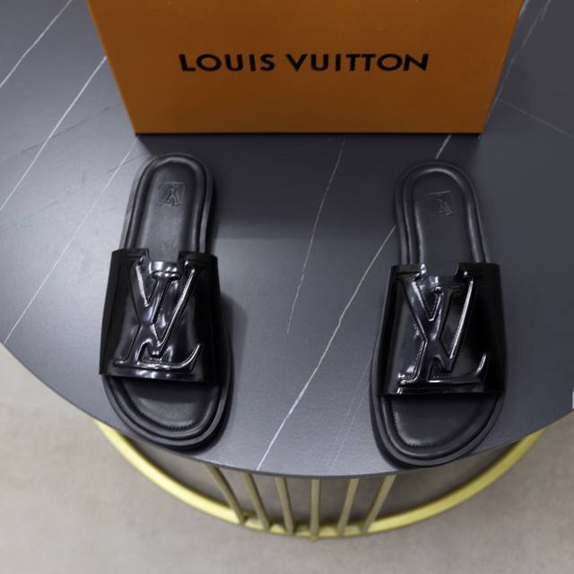 Factory Price Pp: Lv Donkey Louis Portofino Sandals are made of soft imported o