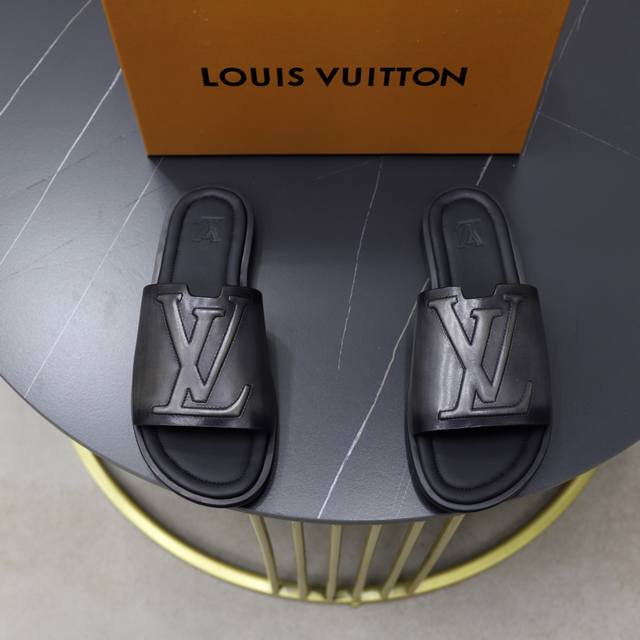 Factory Price Pp: Lv Donkey Louis Portofino Sandals are made of soft imported c