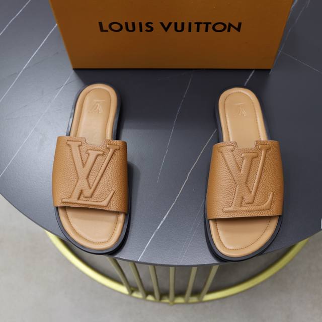 Factory Price Pp: Lv Donkey Louis Portofino Sandals are made of soft grained co