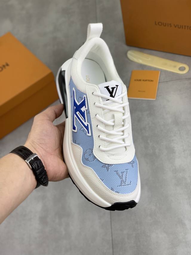 Factory P price P actual price Lv The latest casual and fashionable men's shoes