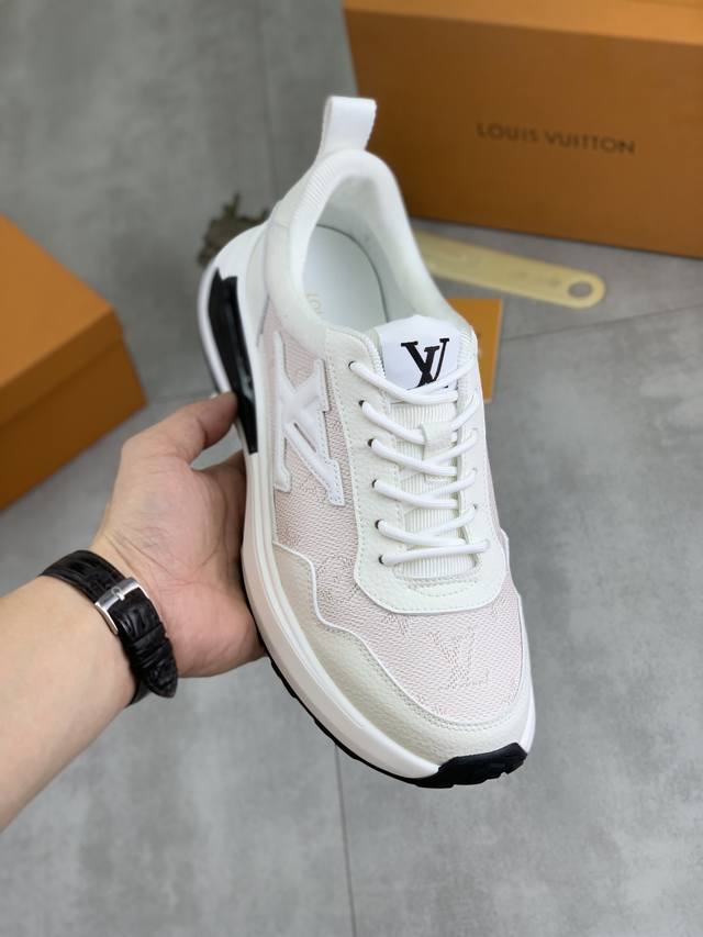 Factory P price P actual price Lv The latest casual and fashionable men's shoes