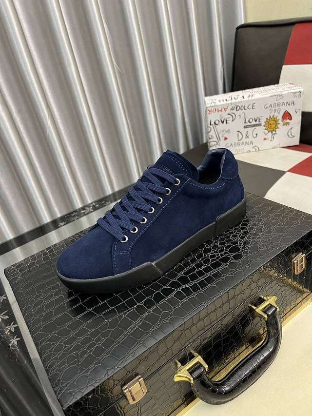 Factory Price Pp: Dg's latest hit casual shoes, with brand signature details on