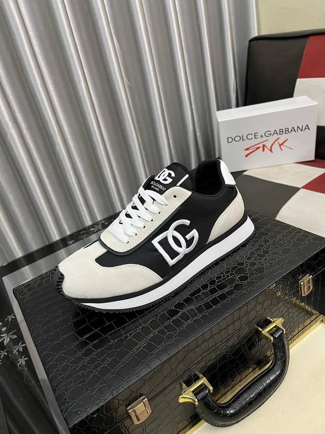 Factory Price Pp: Dg's latest hit casual shoes, with brand signature details on