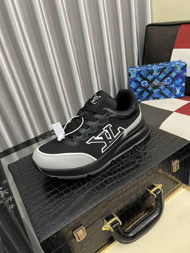 Factory Price Pp: Lv new men's high-end casual sports shoes, made of imported t
