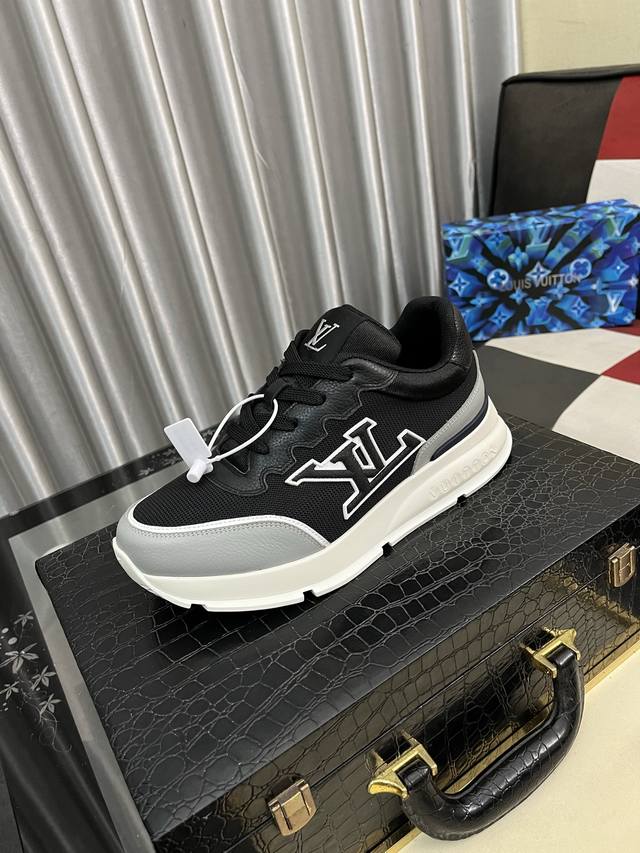 Factory Price Pp: Lv new men's high-end casual sports shoes, made of imported t