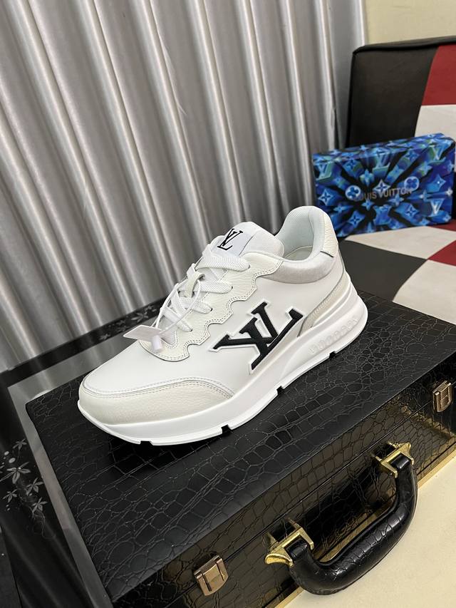 Factory Price Pp: Lv new men's high-end casual sports shoes, made of imported t