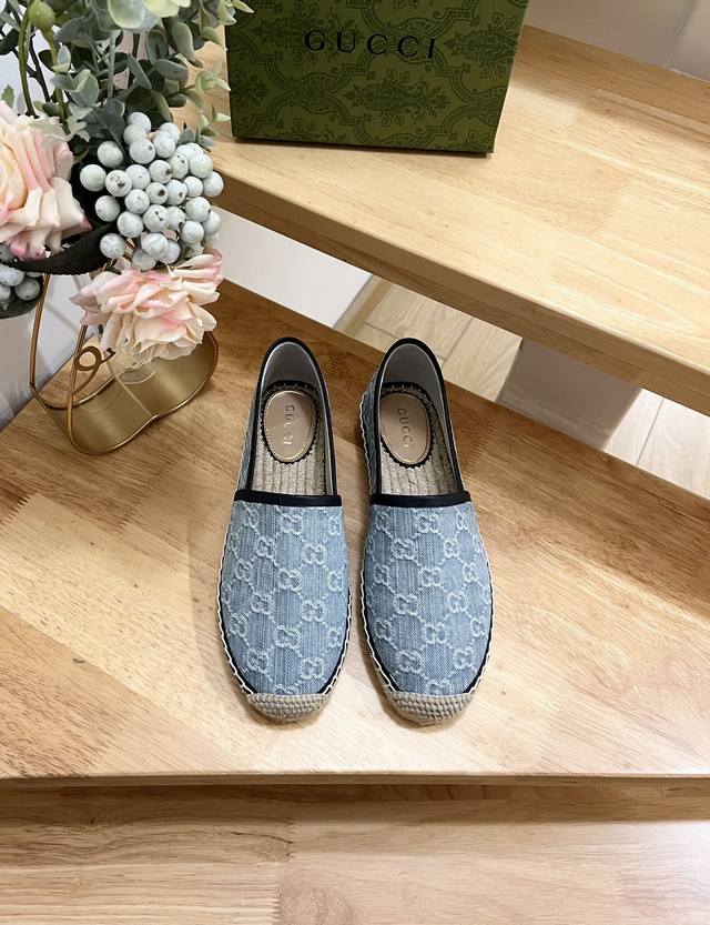 Gucci 24Ss Early Autumn Women's Gg pattern decorated garden toe Gucci straw new