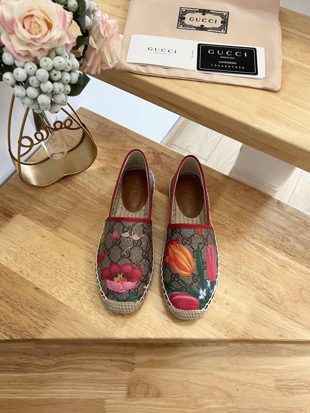 New product Gucci 23Ss Early Autumn Women's Gg Print Pattern Decorated Garden T