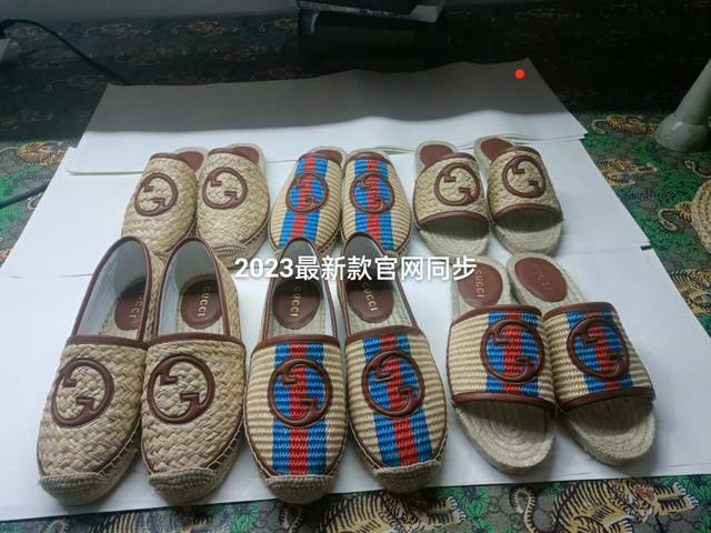 Gucci new Chunky B series of lightweight and soft fisherman shoes! G's fisherman