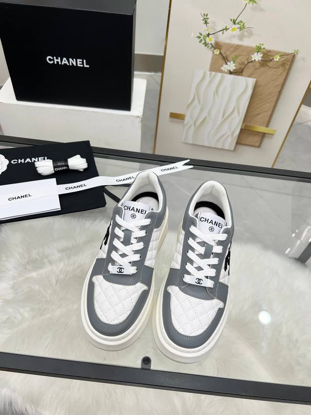 Chanel 25C Spring and Summer new sports shoes are now on sale on the official w
