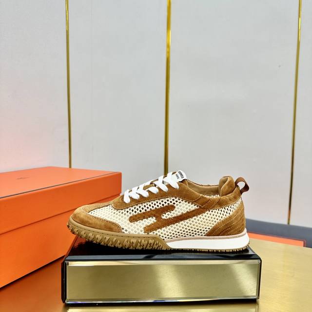 Men's size +10 Hermes top version# Hermes Deep series couple's white shoes casua
