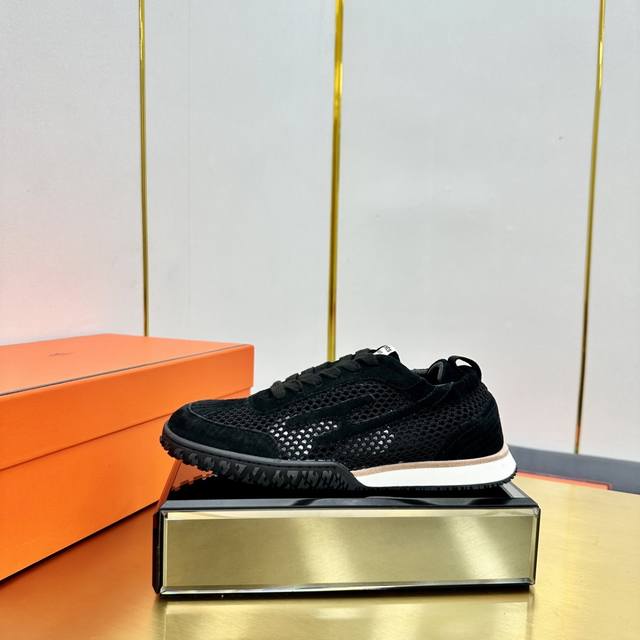 Men's size +10 Hermes top version# Hermes Deep series couple's white shoes casua
