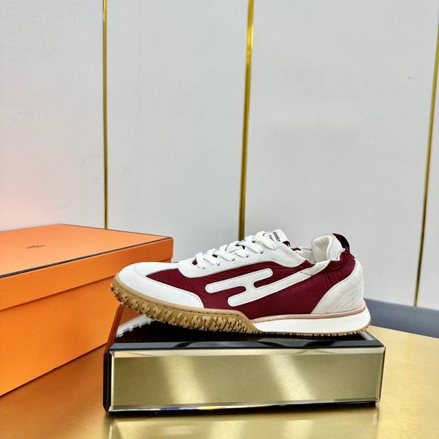 Men's size +10 Hermes top version# Hermes Deep series couple's white shoes casua