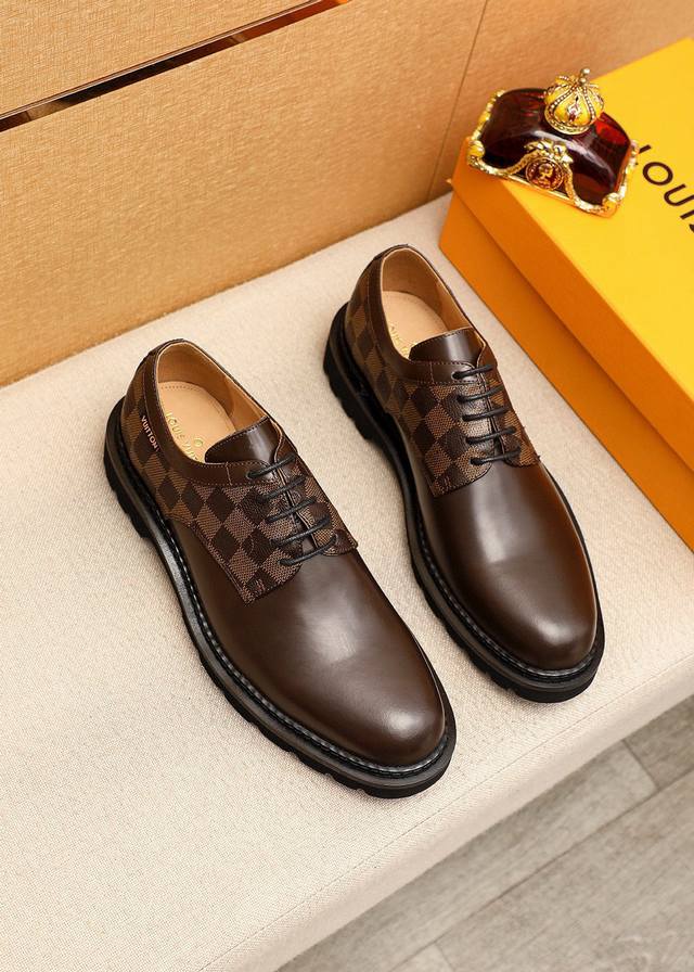 Original Louis Vuitton New Style ~ Fashionable business formal men's shoes Orig